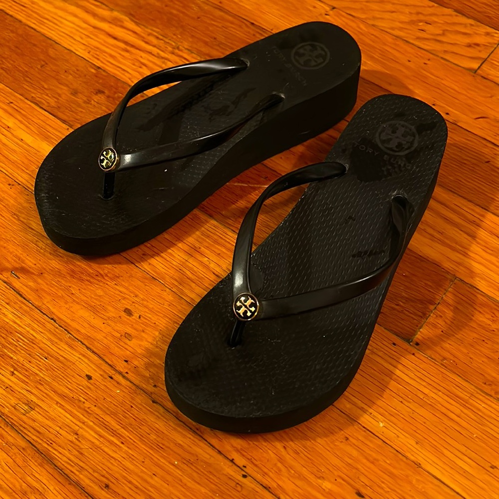 Tory Burch Wedge flip flops